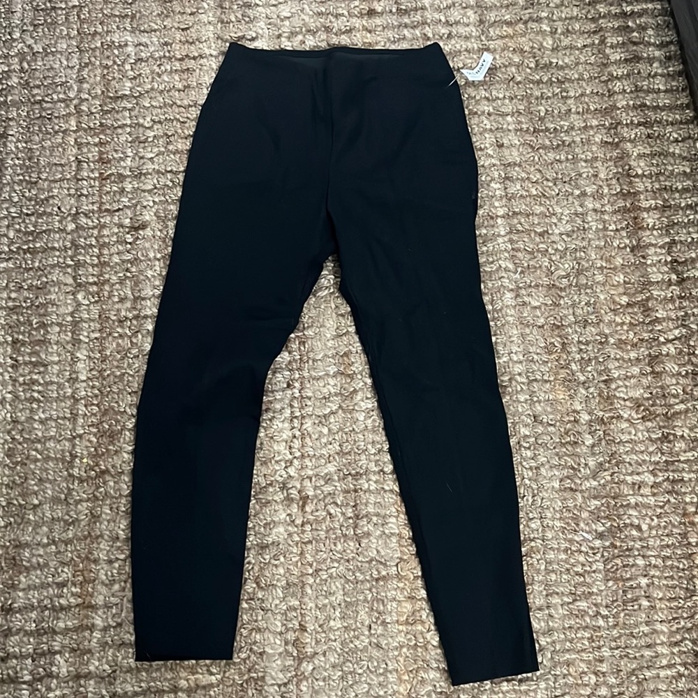 Old Navy Pixie Skinny Pull on